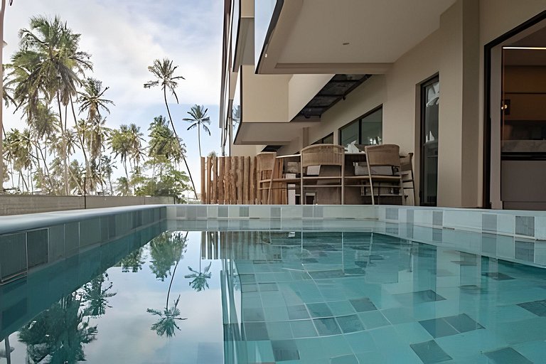 Apartamento de 3 habitaciones frente al mar con piscina priv