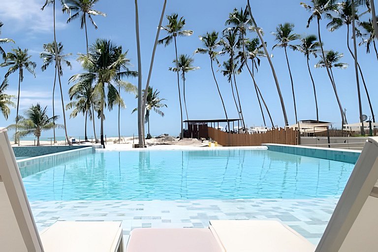 Apto Pé na Areia em Resort com Piscina Privativa by MME