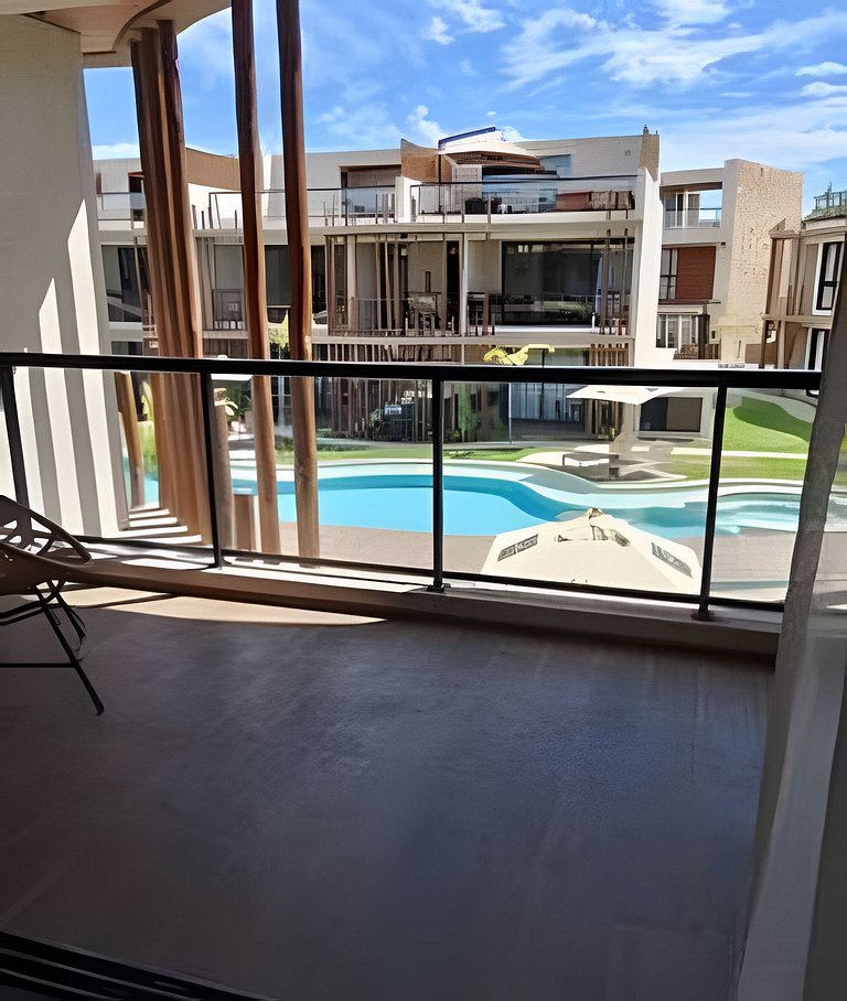 Duplex in a gated community, 150m from the beach to 6 people