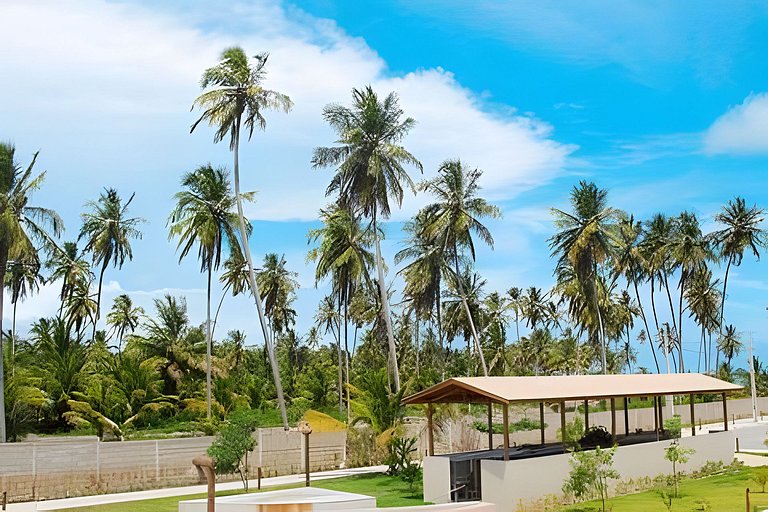 Oka Milagres Beachfront Condo for 7 People by MME