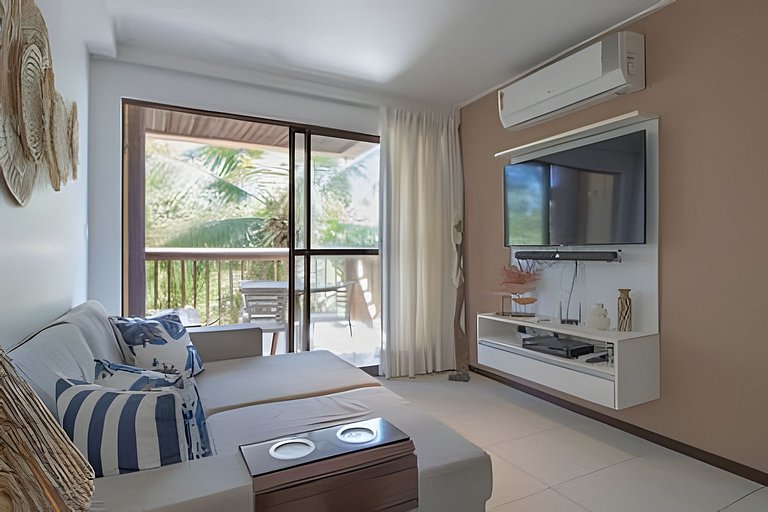 Apartamento Cond Pé na Areia com Varanda by MME