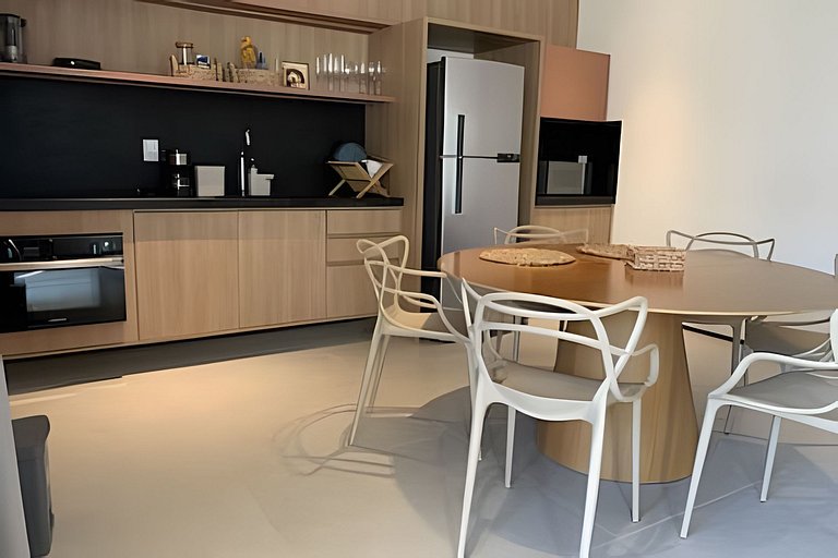 Cond. Apartment. Beach Access for 5 People by MME