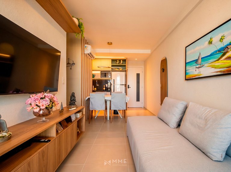 Apartment with a View 3 Minutes from the Beach by MME