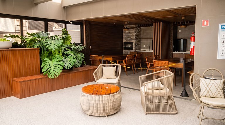 Apartment for 6 people 200m from the beach and swimming pool