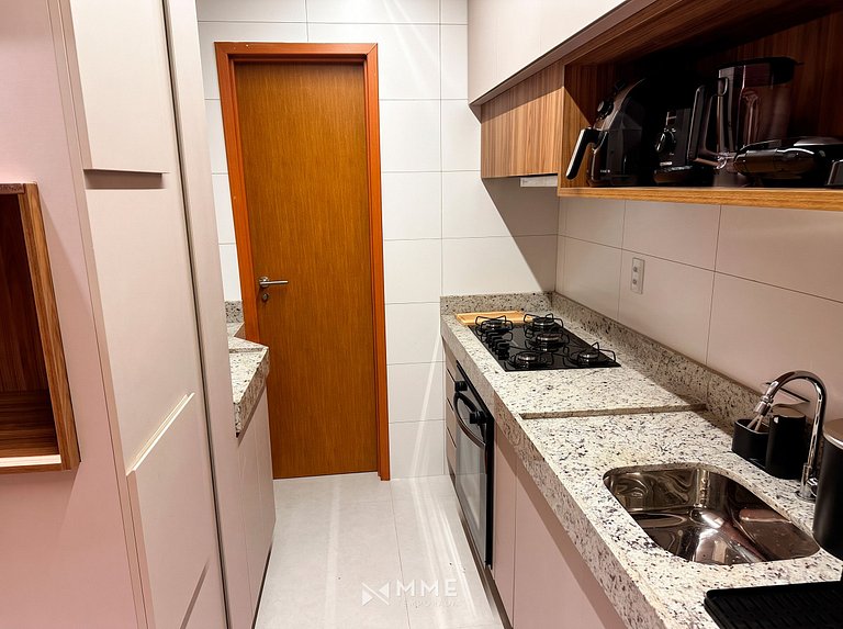 Apto 3 Quartos com Piscina Privativa by MME