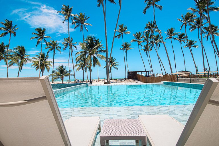 3-Bedroom Apartment with Private Pool by MME