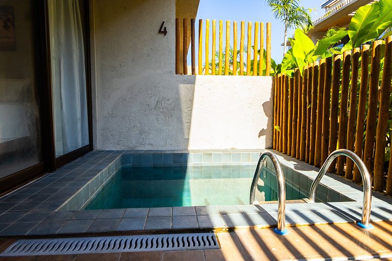 Apto com piscina privativa no Villa Anahí, a 300 m da praia