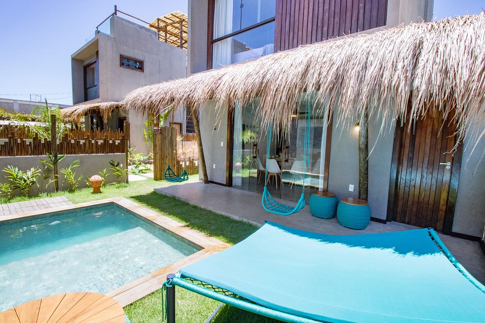 Vai viajar em grupo? Veja por que alugar uma casa pode valer mais a pena
